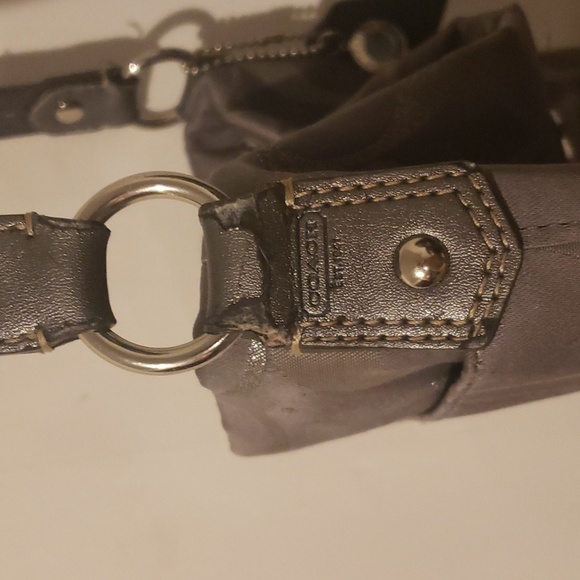 Coach - Picture 4 of 8